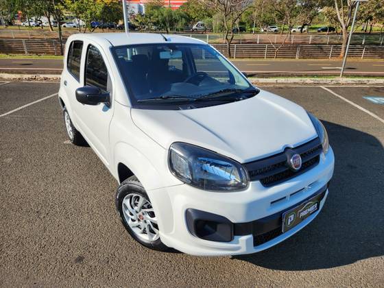 FIAT UNO 1.0 FIRE FLEX ATTRACTIVE MANUAL FIAT UNO 1.0 FIRE FLEX ATTRACTIVE MANUAL